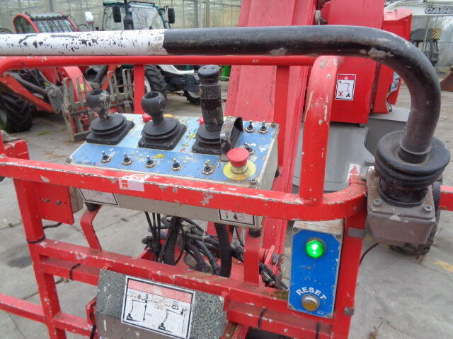 Leje en  Haulotte HA120 Haulotte HA120: billede 12