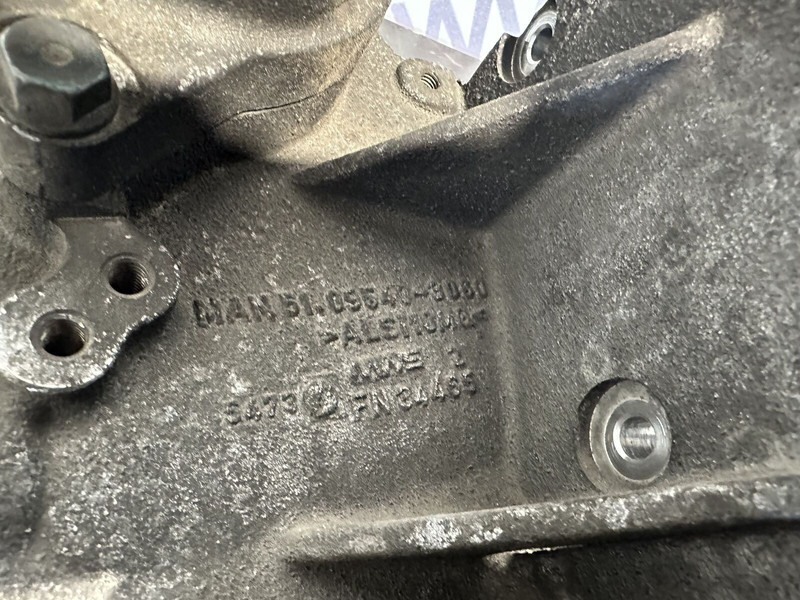 Behr - Oliekøler for Lastbil: billede 3 Behr - Oliekøler for Lastbil: billede 3