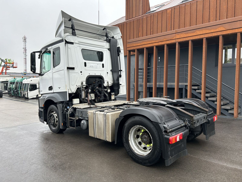 Mercedes-Benz 2018 Mercedes Benz Actros MP4 EURO 6 breaking for parts - Førerhus og interiør for Lastbil: billede 3 Mercedes-Benz 2018 Mercedes Benz Actros MP4 EURO 6 breaking for parts - Førerhus og interiør for Lastbil: billede 3
