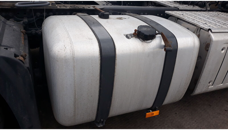 Mercedes-Benz Actros - Brændstoftank for Lastbil: billede 3 Mercedes-Benz Actros - Brændstoftank for Lastbil: billede 3