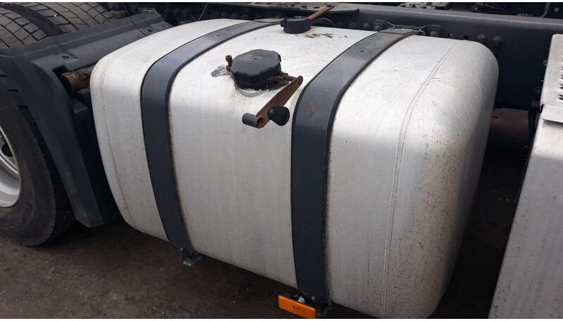 Mercedes-Benz Actros - Brændstoftank for Lastbil: billede 1 Mercedes-Benz Actros - Brændstoftank for Lastbil: billede 1