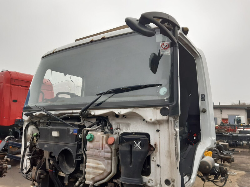 Mercedes-Benz - Førerhus og interiør for Lastbil: billede 1 Mercedes-Benz - Førerhus og interiør for Lastbil: billede 1