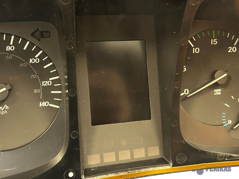 Mercedes-Benz UK version - Instrumentbræt for Lastbil: billede 4 Mercedes-Benz UK version - Instrumentbræt for Lastbil: billede 4