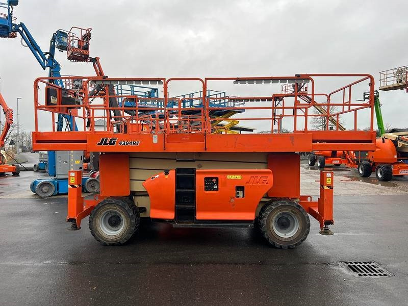 JLG 4394 RT diesel 4x4 15m (1747) - Sakselift: billede 2 JLG 4394 RT diesel 4x4 15m (1747) - Sakselift: billede 2