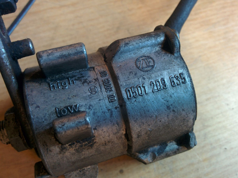 Mercedes-Benz потенциометр 445.805.2\2 . 4.4.\511.5.10. 5020. 5.9/ 5.18/3 . 44 - Kontrol blok: billede 5 Mercedes-Benz потенциометр 445.805.2\2 . 4.4.\511.5.10. 5020. 5.9/ 5.18/3 . 44 - Kontrol blok: billede 5