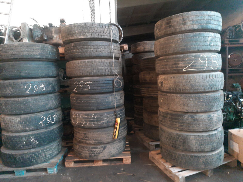 Michelin 295*80R22.5 255*70 \ 275*70* 265\70R19.5 - Dæk for Lastbil: billede 4 Michelin 295*80R22.5 255*70 \ 275*70* 265\70R19.5 - Dæk for Lastbil: billede 4