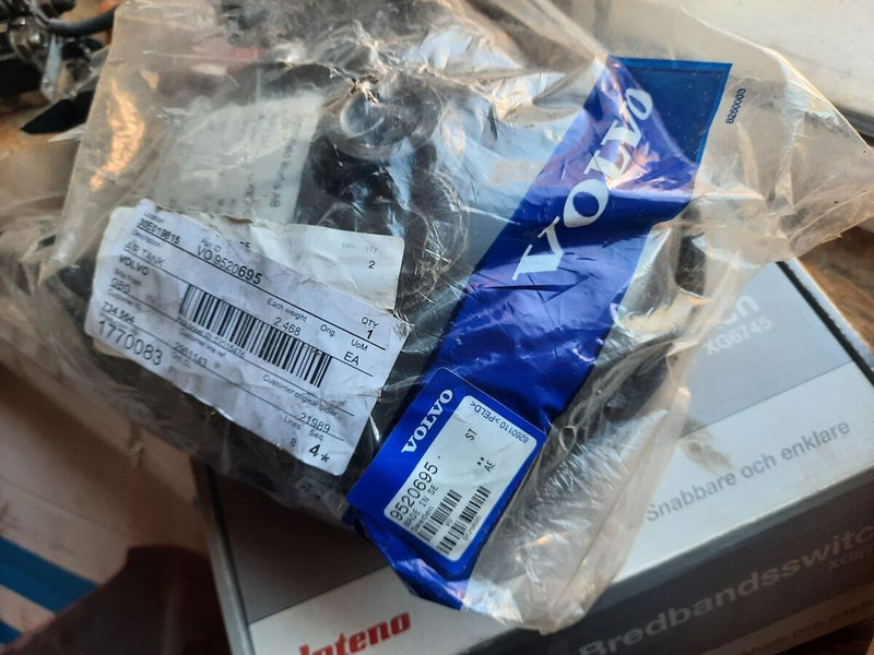 Volvo 9520695 - Hydraulik: billede 3 Volvo 9520695 - Hydraulik: billede 3