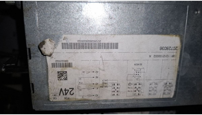 Volvo Video system x-dmr 8 R8 Compact RJ45 - Elektrisk system: billede 3 Volvo Video system x-dmr 8 R8 Compact RJ45 - Elektrisk system: billede 3