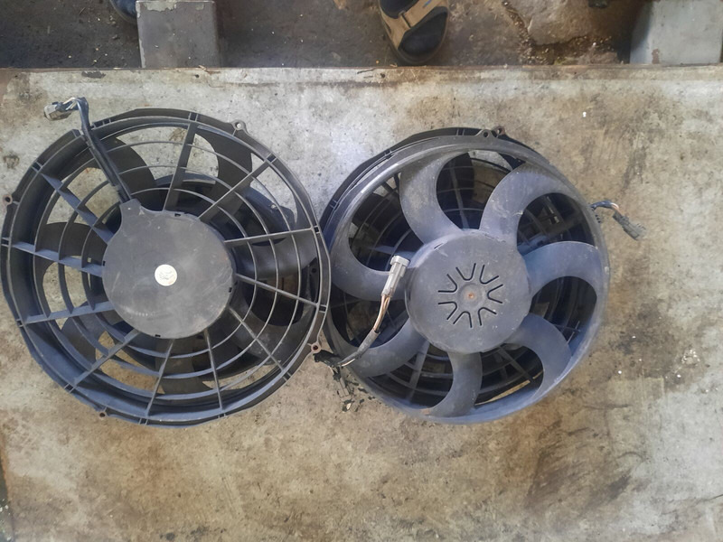 Volvo масляный мотор вентилятора SAUER DANFOSS C19.2L00888\174 - Ventilator: billede 2 Volvo масляный мотор вентилятора SAUER DANFOSS C19.2L00888\174 - Ventilator: billede 2