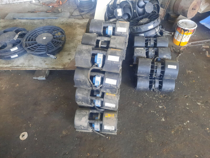 Volvo масляный мотор вентилятора SAUER DANFOSS C19.2L00888\174 - Ventilator: billede 5 Volvo масляный мотор вентилятора SAUER DANFOSS C19.2L00888\174 - Ventilator: billede 5