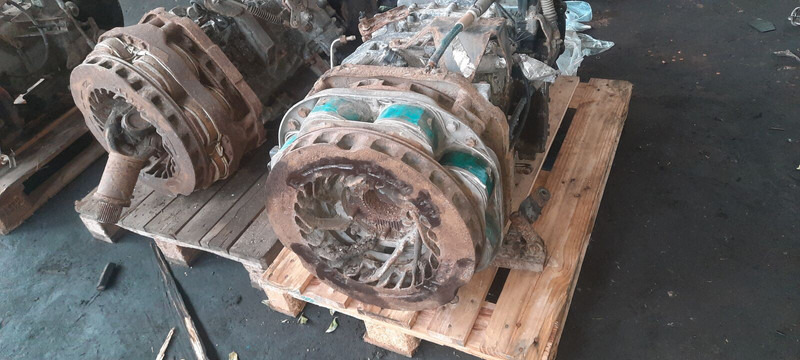 ZF 6S1600 - Gearkasse: billede 2 ZF 6S1600 - Gearkasse: billede 2