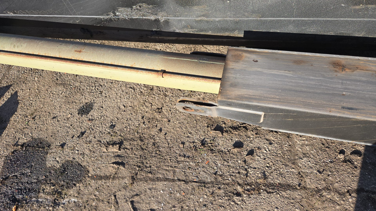 Tadano RTF40-3 - Hydraulisk cylinder for Alle terræn kran: billede 3 Tadano RTF40-3 - Hydraulisk cylinder for Alle terræn kran: billede 3