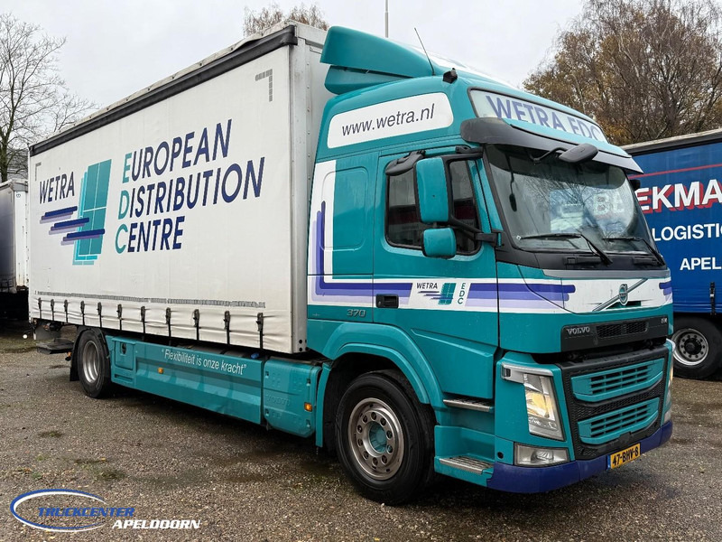 Volvo FM Schuifdak, Laadklep, Globetrotter - Lastbil med presenning: billede 1 Volvo FM Schuifdak, Laadklep, Globetrotter - Lastbil med presenning: billede 1