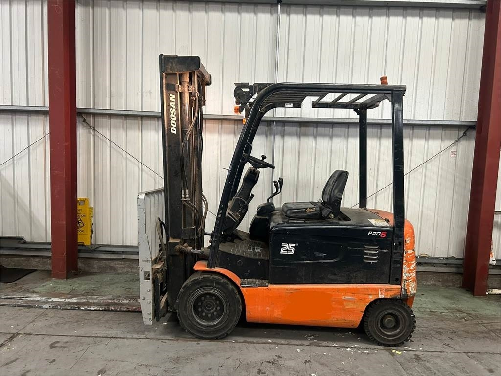 Doosan B25X-5 - El gaffeltruck: billede 1 Doosan B25X-5 - El gaffeltruck: billede 1