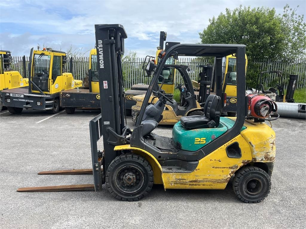Komatsu FG25HT-16R - Gas gaffeltruck: billede 1 Komatsu FG25HT-16R - Gas gaffeltruck: billede 1