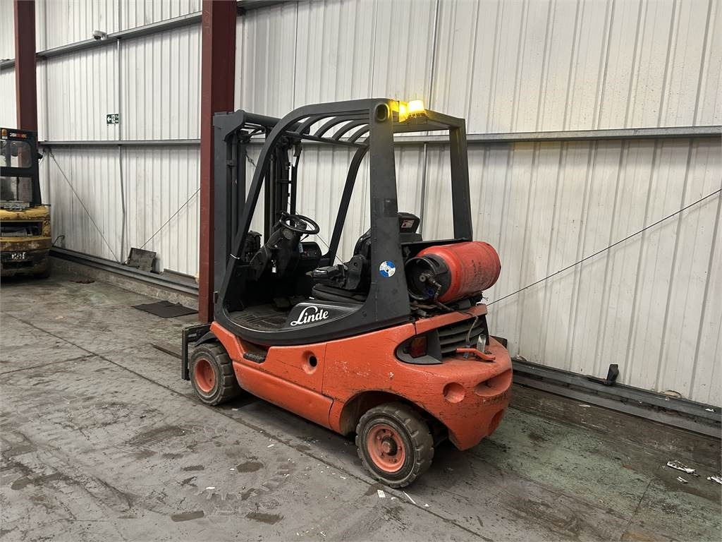Linde H20T-03  - Gas gaffeltruck: billede 3 Linde H20T-03  - Gas gaffeltruck: billede 3