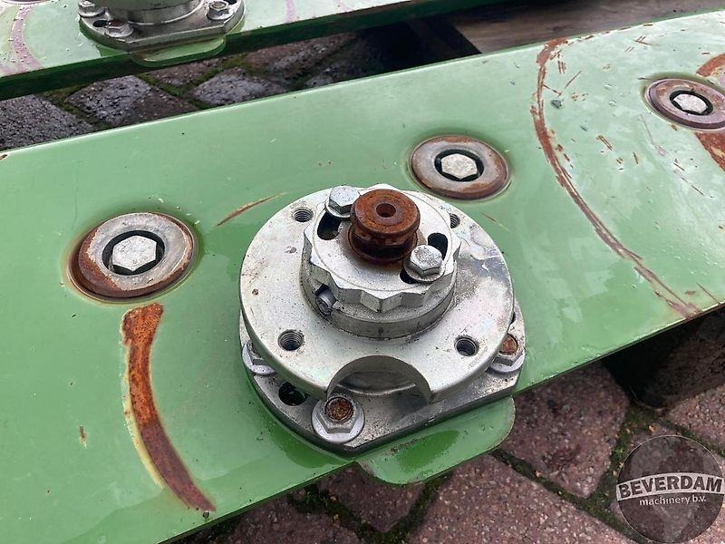 Krone maaibalken B1050CV Collect - Slåmaskine: billede 4 Krone maaibalken B1050CV Collect - Slåmaskine: billede 4