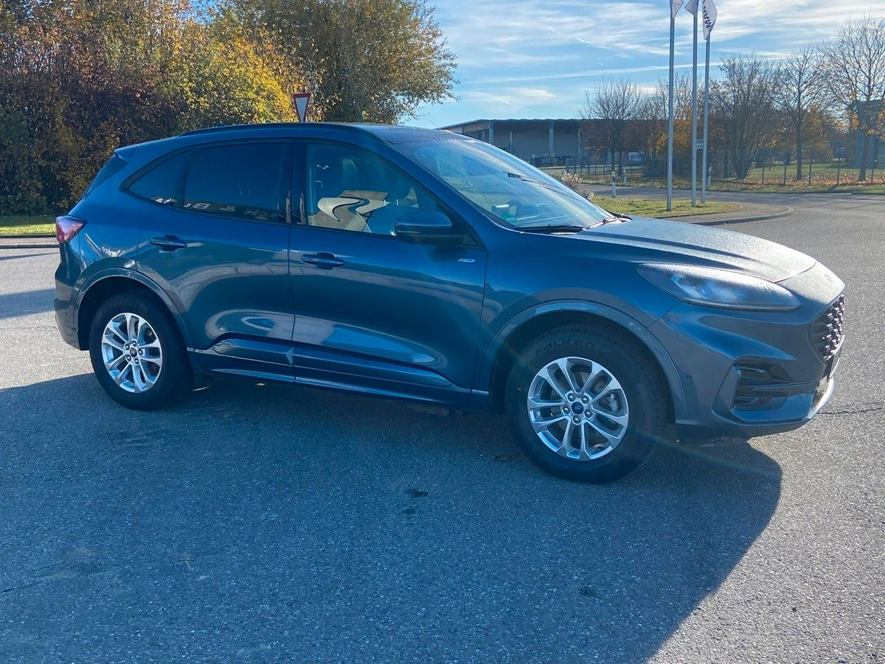 Ford Kuga Plug-In Hybrid ST-Line X - SUV: billede 3 Ford Kuga Plug-In Hybrid ST-Line X - SUV: billede 3