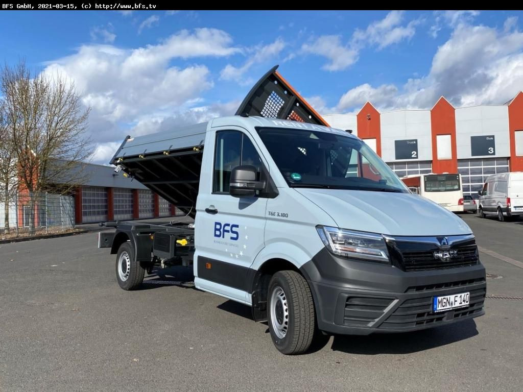 MAN TGE 3.180 4x2 F SB Dreiseitenkipper - Ladbil med tip: billede 2 MAN TGE 3.180 4x2 F SB Dreiseitenkipper - Ladbil med tip: billede 2