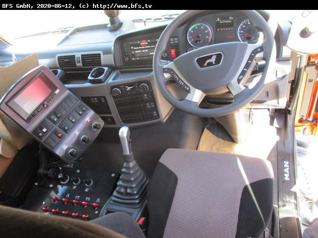 MAN TGS 18.400 4X2 BL Bucher OF 8000 RS Drehjet beid - Fejebil: billede 4 MAN TGS 18.400 4X2 BL Bucher OF 8000 RS Drehjet beid - Fejebil: billede 4