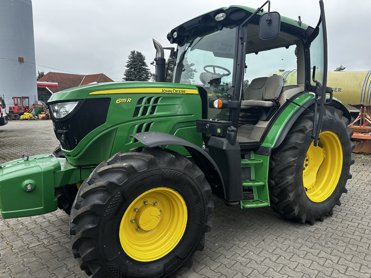 John Deere 6115R - Traktor: billede 3 John Deere 6115R - Traktor: billede 3