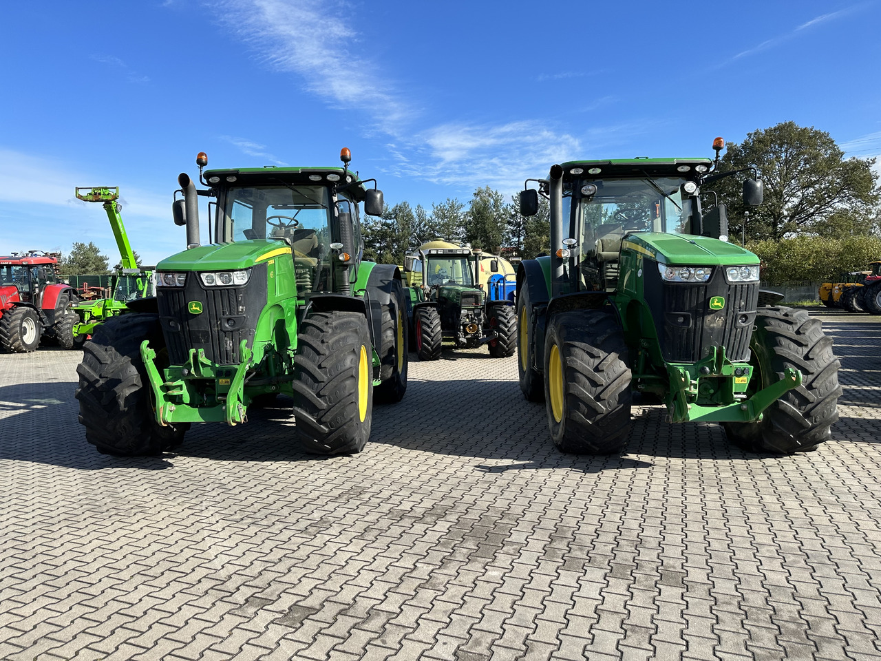 John Deere 7290R AutoPower 55 km/h ABS 310 PS GPS - Traktor: billede 2 John Deere 7290R AutoPower 55 km/h ABS 310 PS GPS - Traktor: billede 2