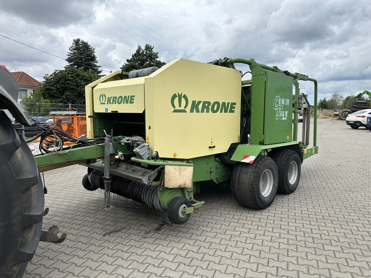 Krone COMBI PACK 1500 V MC - Rundballepresse: billede 4 Krone COMBI PACK 1500 V MC - Rundballepresse: billede 4