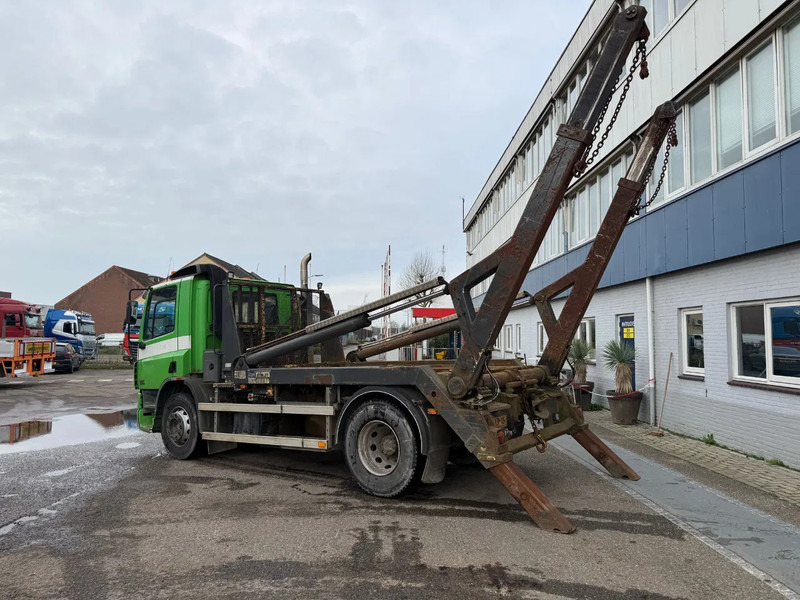 DAF CF 75.310 4X2 HYVALIFT SKIPLOADER MANUAL GEAR FULL STEEL - Liftdumper lastbil: billede 2 DAF CF 75.310 4X2 HYVALIFT SKIPLOADER MANUAL GEAR FULL STEEL - Liftdumper lastbil: billede 2