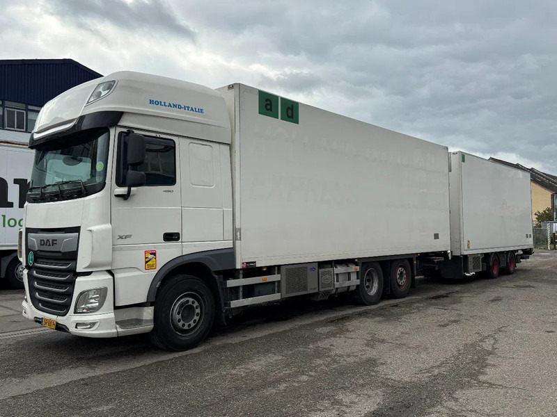 DAF XF 480 6X2 + 2 AXLE HANGER + TRS COOLING + DHOLLANDIA LIFT (2x) - Kølevogn lastbil: billede 1 DAF XF 480 6X2 + 2 AXLE HANGER + TRS COOLING + DHOLLANDIA LIFT (2x) - Kølevogn lastbil: billede 1