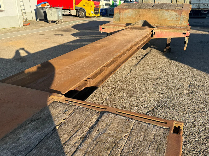 Faymonville STN-4AU - EXTENDABLE 4,82 METER + HYDRAULIC RAMPS - Nedbygget platform sættevogn: billede 4 Faymonville STN-4AU - EXTENDABLE 4,82 METER + HYDRAULIC RAMPS - Nedbygget platform sættevogn: billede 4
