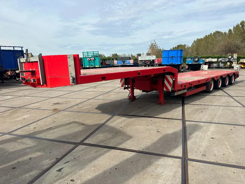KEL-BERG 4 AXLE, EXTANDABLE, 2 AXEL STEERING - Nedbygget platform sættevogn: billede 2 KEL-BERG 4 AXLE, EXTANDABLE, 2 AXEL STEERING - Nedbygget platform sættevogn: billede 2