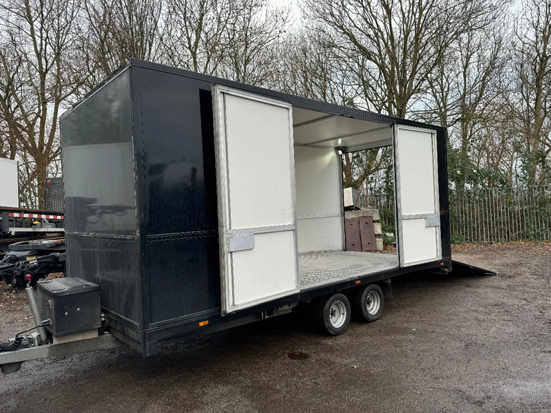 MOETEFINDT REMOTE CONTROL LIFT + WINCH - Biltransportør påhængsvogn: billede 2 MOETEFINDT REMOTE CONTROL LIFT + WINCH - Biltransportør påhængsvogn: billede 2