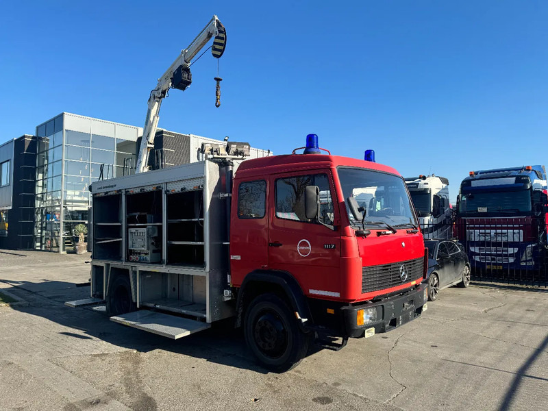 Mercedes-Benz 1117 4X2 FIRE TRUCK HIAB 050A ONLY 105787 KM - Brandbil: billede 2 Mercedes-Benz 1117 4X2 FIRE TRUCK HIAB 050A ONLY 105787 KM - Brandbil: billede 2