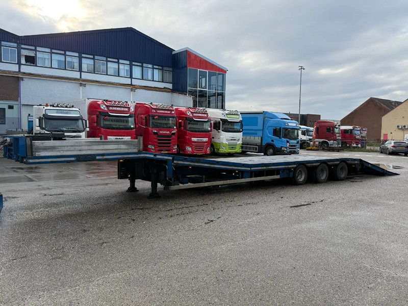 Nooteboom 3 AXLE FORCED STEERING,LIFTHING DECK, DUBBLE HYDRAULIC RAMPS, TUV TILL 05-2026 - Nedbygget platform sættevogn: billede 1 Nooteboom 3 AXLE FORCED STEERING,LIFTHING DECK, DUBBLE HYDRAULIC RAMPS, TUV TILL 05-2026 - Nedbygget platform sættevogn: billede 1