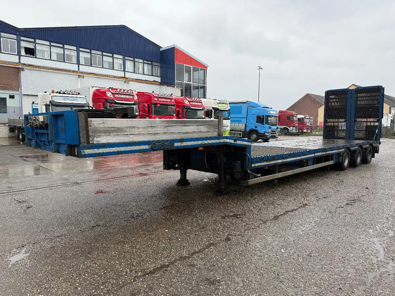 Nooteboom 3 AXLE FORCED STEERING,LIFTHING DECK, DUBBLE HYDRAULIC RAMPS, TUV TILL 05-2026 - Nedbygget platform sættevogn: billede 3 Nooteboom 3 AXLE FORCED STEERING,LIFTHING DECK, DUBBLE HYDRAULIC RAMPS, TUV TILL 05-2026 - Nedbygget platform sættevogn: billede 3
