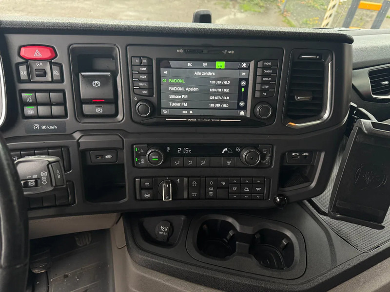 Lastbil med presenning Scania P450 6X2 EURO 6 NGS 2500 KG ZEPRO LOAD LIFT: billede 18 Lastbil med presenning Scania P450 6X2 EURO 6 NGS 2500 KG ZEPRO LOAD LIFT: billede 18