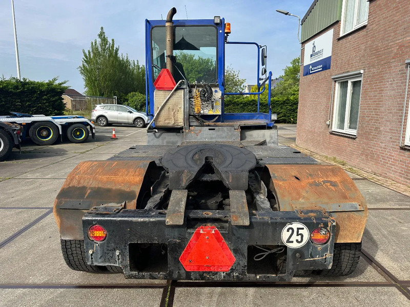 Terberg YT 182 MOTOR ROOKT - Terminaltraktor: billede 5 Terberg YT 182 MOTOR ROOKT - Terminaltraktor: billede 5