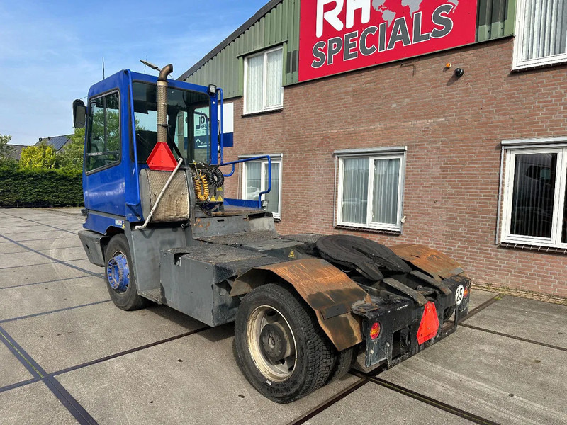 Terberg YT 182 MOTOR ROOKT - Terminaltraktor: billede 4 Terberg YT 182 MOTOR ROOKT - Terminaltraktor: billede 4