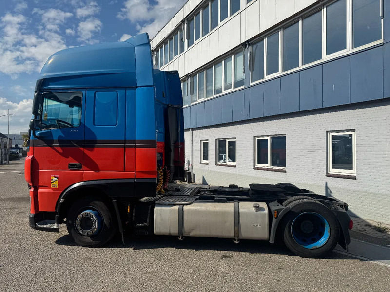 DAF XF 440 4X2 EURO 6 MEGA - Trækker: billede 4 DAF XF 440 4X2 EURO 6 MEGA - Trækker: billede 4