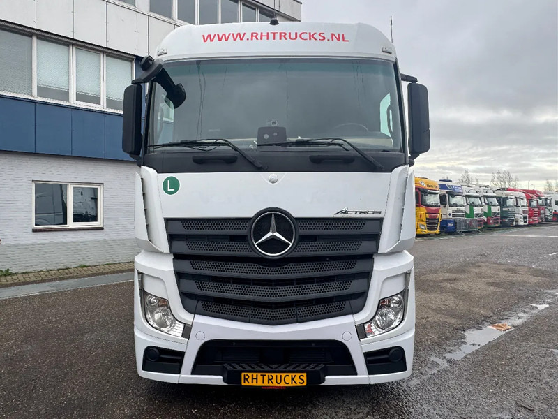 Mercedes-Benz Actros 1842 4X2 EURO 6 MEGA DOUBLE TANK - Trækker: billede 2 Mercedes-Benz Actros 1842 4X2 EURO 6 MEGA DOUBLE TANK - Trækker: billede 2