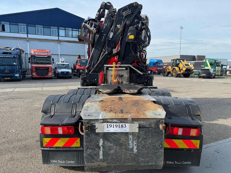 Leje en Volvo FH 16.750 6X4 EURO 6 + EPSILON S260Z + CABIN: EPSCAB (PALFINGER) Volvo FH 16.750 6X4 EURO 6 + EPSILON S260Z + CABIN: EPSCAB (PALFINGER): billede 16