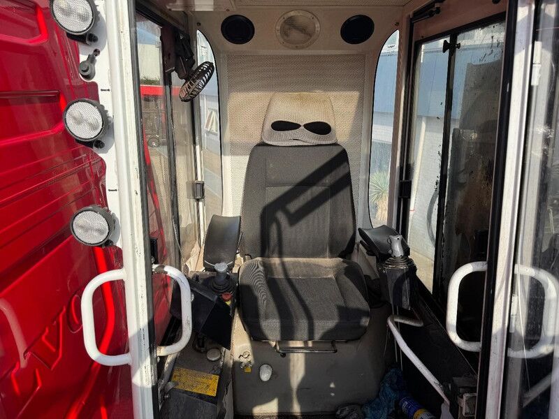 Leje en Volvo FH 16.750 6X4 EURO 6 + EPSILON S260Z + CABIN: EPSCAB (PALFINGER) Volvo FH 16.750 6X4 EURO 6 + EPSILON S260Z + CABIN: EPSCAB (PALFINGER): billede 7