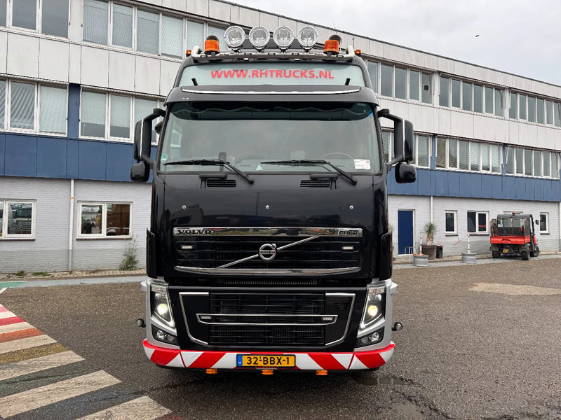 Volvo FH 16.750 8X4 - 160 TON + RETARDER - Trækker: billede 2 Volvo FH 16.750 8X4 - 160 TON + RETARDER - Trækker: billede 2