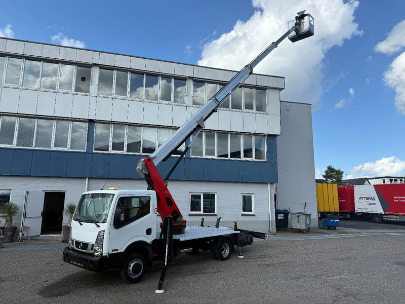 Nissan 35-12 PALFINGER HOOGWERKER 20 METER - Varebil: billede 2 Nissan 35-12 PALFINGER HOOGWERKER 20 METER - Varebil: billede 2