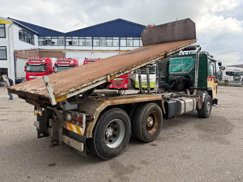 Volvo FL 12.420 6X2 MANUAL GEAR / FULL STEEL SUSP. / 10 TYRES / HUB REDUCT. + CABLELIFT TIPPER + CONTAINER FLATBED - Lastbil med wirehejs: billede 4 Volvo FL 12.420 6X2 MANUAL GEAR / FULL STEEL SUSP. / 10 TYRES / HUB REDUCT. + CABLELIFT TIPPER + CONTAINER FLATBED - Lastbil med wirehejs: billede 4