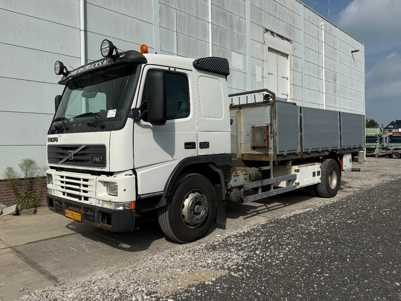 Volvo FM 7.290 4X2 - EURO 2 + MANUAL GEARBOX - Lastbil med lad: billede 1 Volvo FM 7.290 4X2 - EURO 2 + MANUAL GEARBOX - Lastbil med lad: billede 1