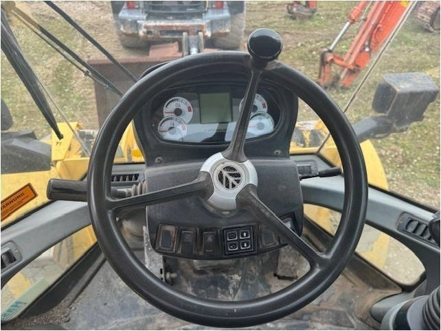 Gummihjulslæsser New Holland W 110 B W 110 B: billede 10 Gummihjulslæsser New Holland W 110 B W 110 B: billede 10