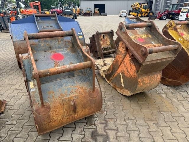 Tiefenlöffel auf OQ 70/55 mehrfach vorhanden - Skovl til gravemaskine: billede 4 Tiefenlöffel auf OQ 70/55 mehrfach vorhanden - Skovl til gravemaskine: billede 4