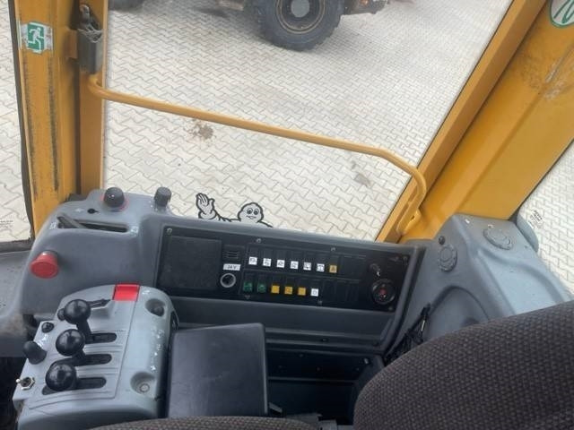 Gummihjulslæsser Volvo L 70 E: billede 8 Gummihjulslæsser Volvo L 70 E: billede 8