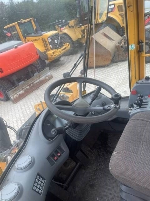 Volvo L 70 E - Gummihjulslæsser: billede 5 Volvo L 70 E - Gummihjulslæsser: billede 5